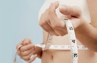 misurazione della vita durante la perdita di peso
