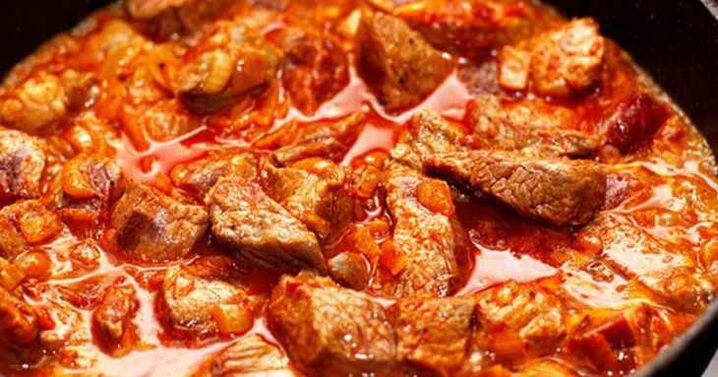 stufato di manzo con una dieta proteica